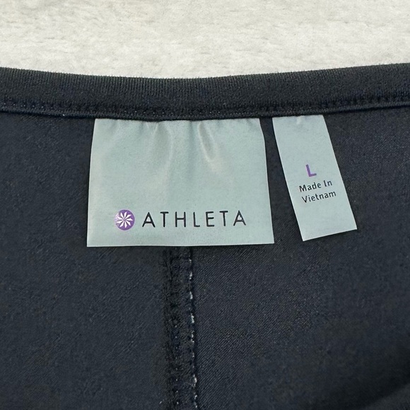 Athleta Black and Gray Sweatshirt - Picture 12 of 14